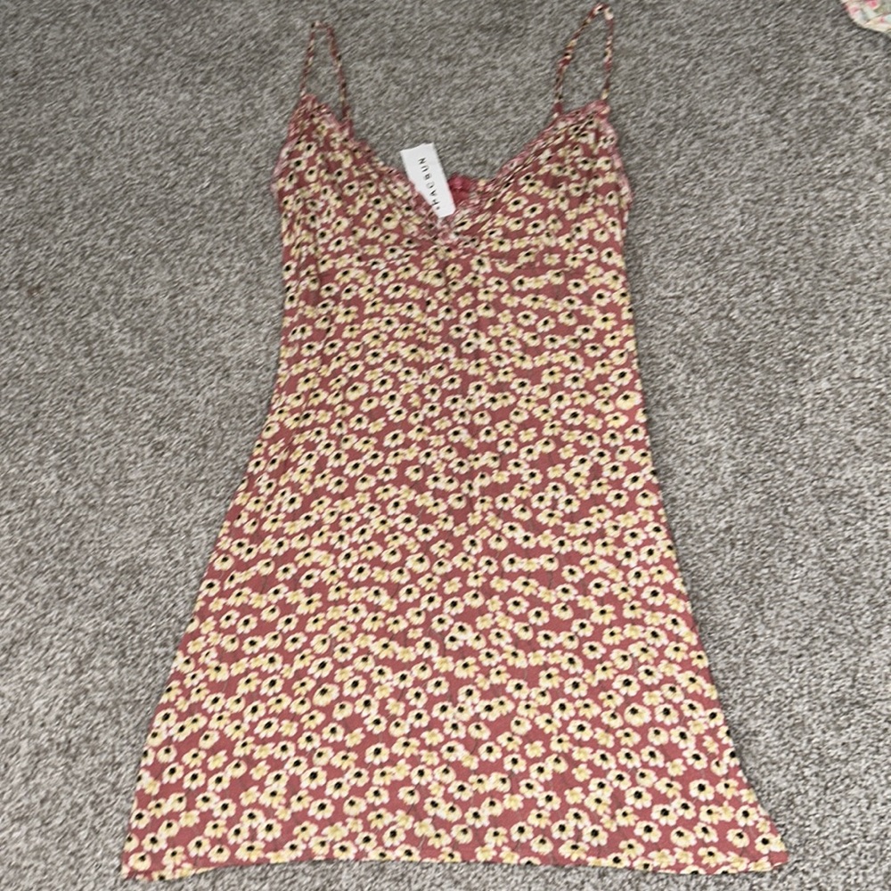 NWT Ruffle and keyhole Pacsun Dress